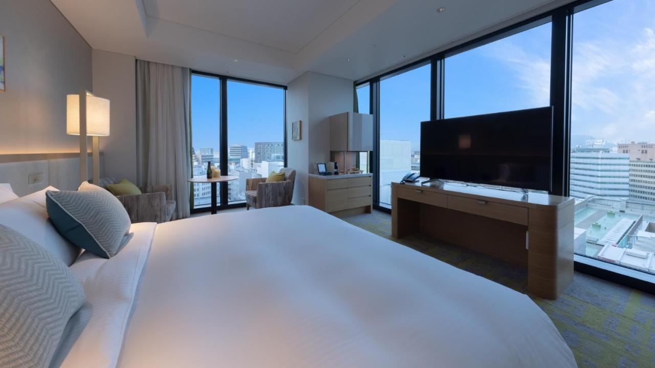Miyako Hotel Hakata Fukuoka  Luaran gambar A bedroom at the hotel