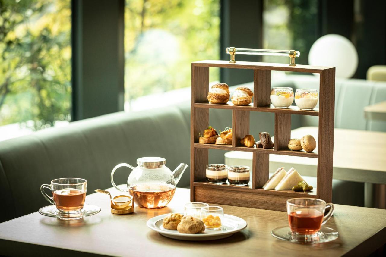 Miyako Hotel Hakata Fukuoka  Luaran gambar Afternoon tea at the InterContinental Hong Kong